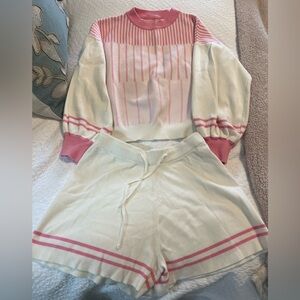 Never worn Amazon lounge set size small